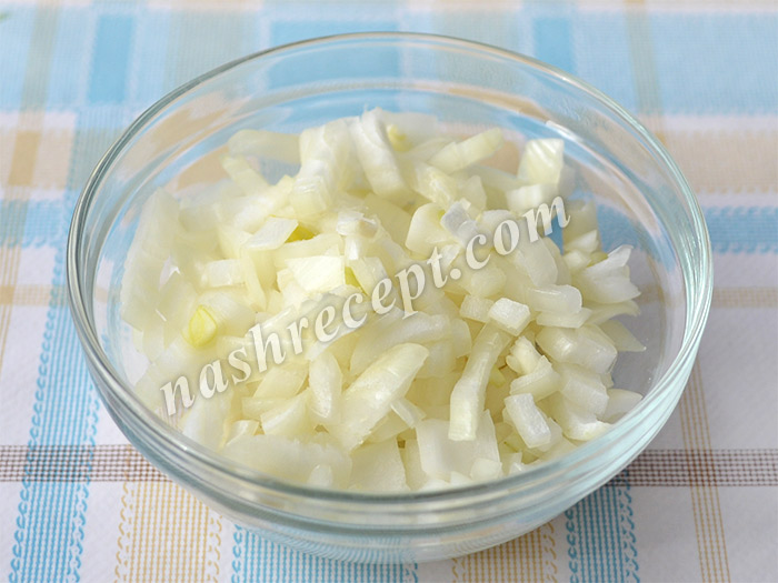 лук для постного салата "Оливье" - luk dlya postnogo salata olivye