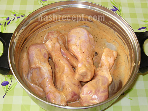маринуем куриные голени в томатно-майонезном соусе - marinuem kurinye goleni v tomatno-mayoneznom souse